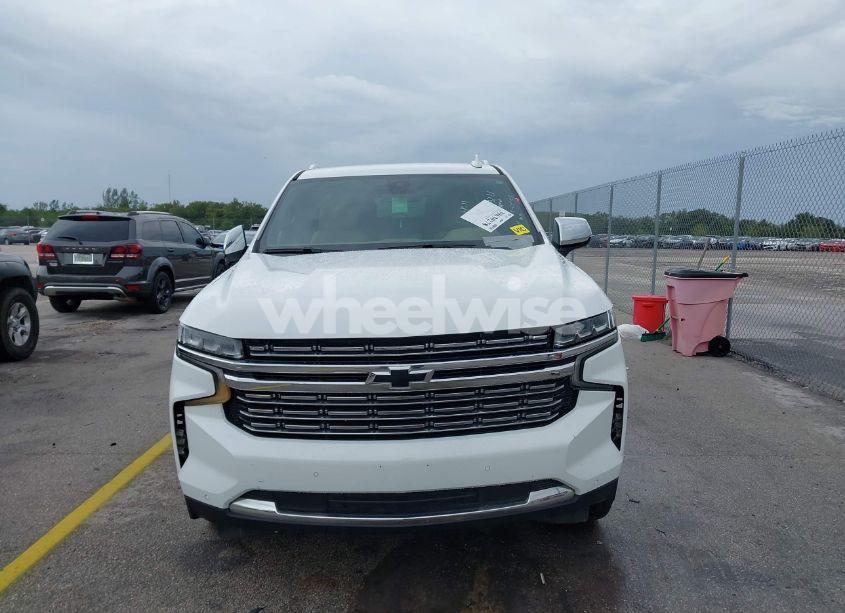 Photo 6 of 2021 Chevrolet Tahoe 2WD PREMIER (VIN 1GNSCSKD5MR357937)