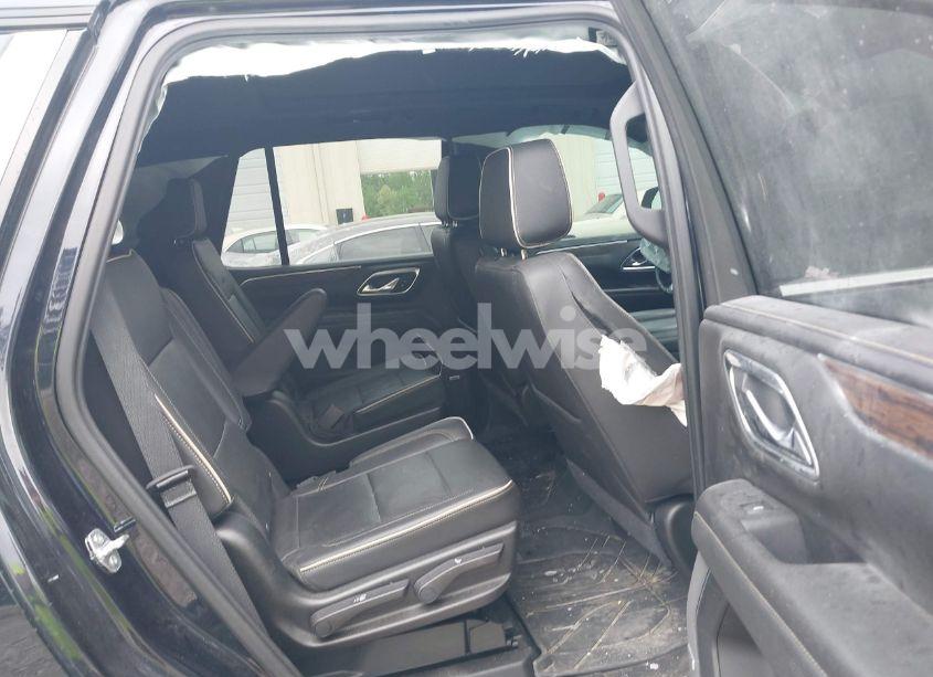 Photo 8 of 2021 Chevrolet Tahoe 2WD PREMIER (VIN 1GNSCSKD6MR102181)