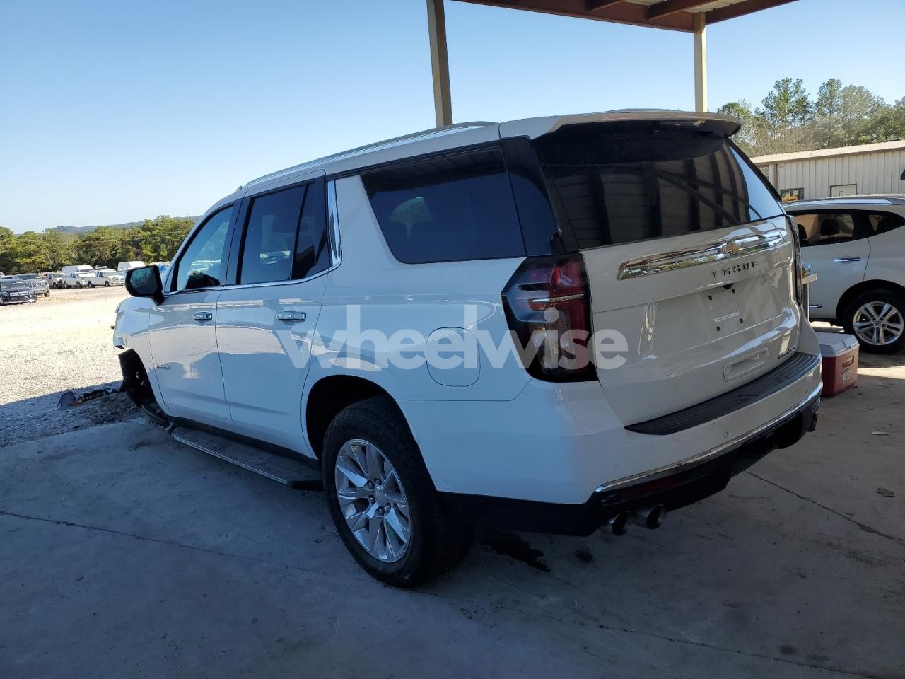 Photo 2 of 2023 CHEVROLET TAHOE C1500 PREMIER (VIN 1GNSCSKD6PR311294)