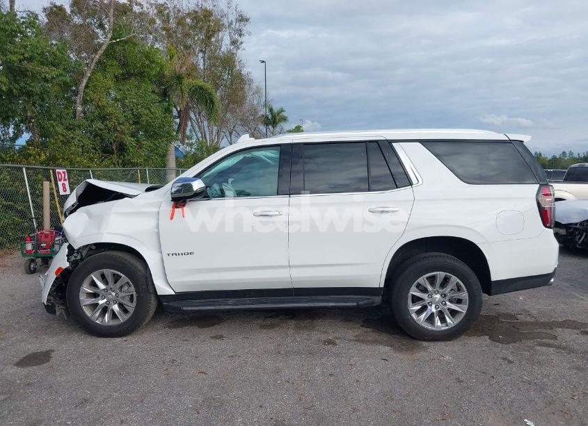 Photo 15 of 2024 Chevrolet Tahoe 2WD PREMIER (VIN 1GNSCSKD6RR186395)