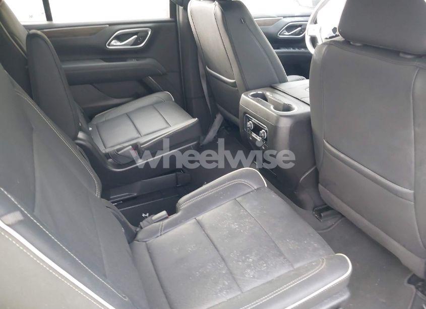 Photo 8 of 2024 Chevrolet Tahoe 2WD PREMIER (VIN 1GNSCSKD6RR186395)