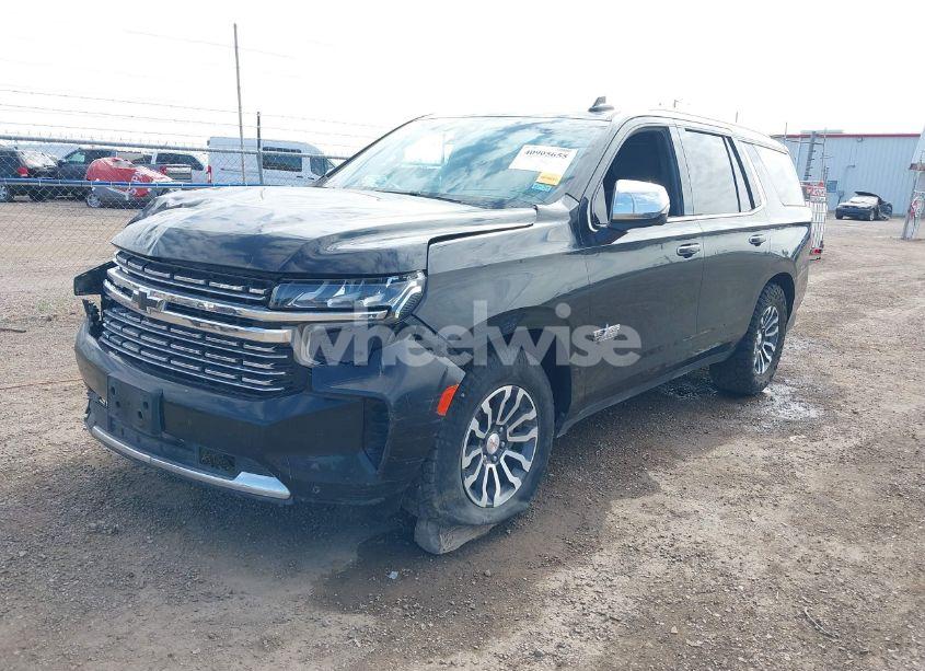Photo 2 of 2021 Chevrolet Tahoe 2WD PREMIER (VIN 1GNSCSKD9MR103177)