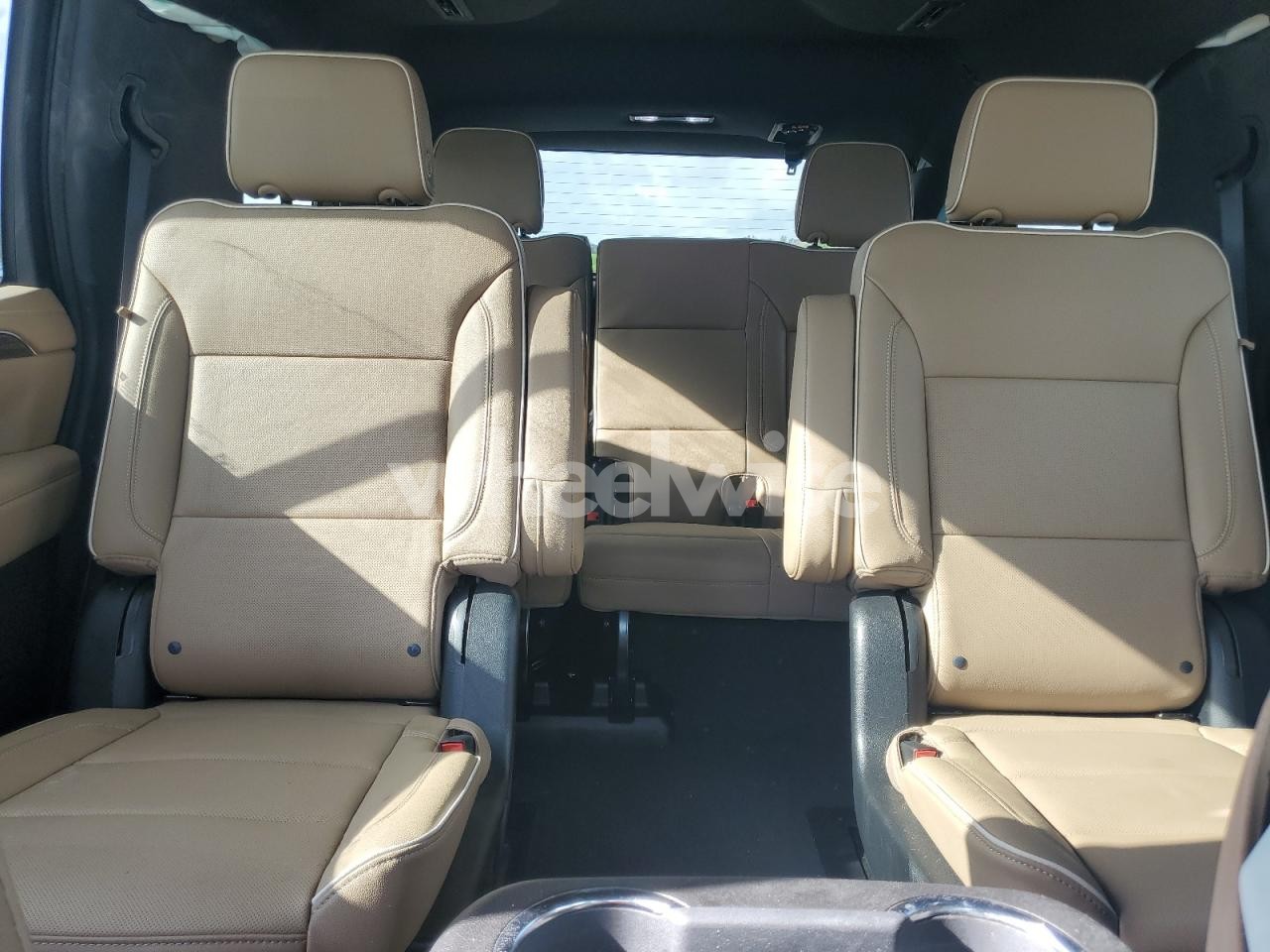 Photo 10 of 2023 CHEVROLET TAHOE C1500 PREMIER (VIN 1GNSCSKL1PR530932)