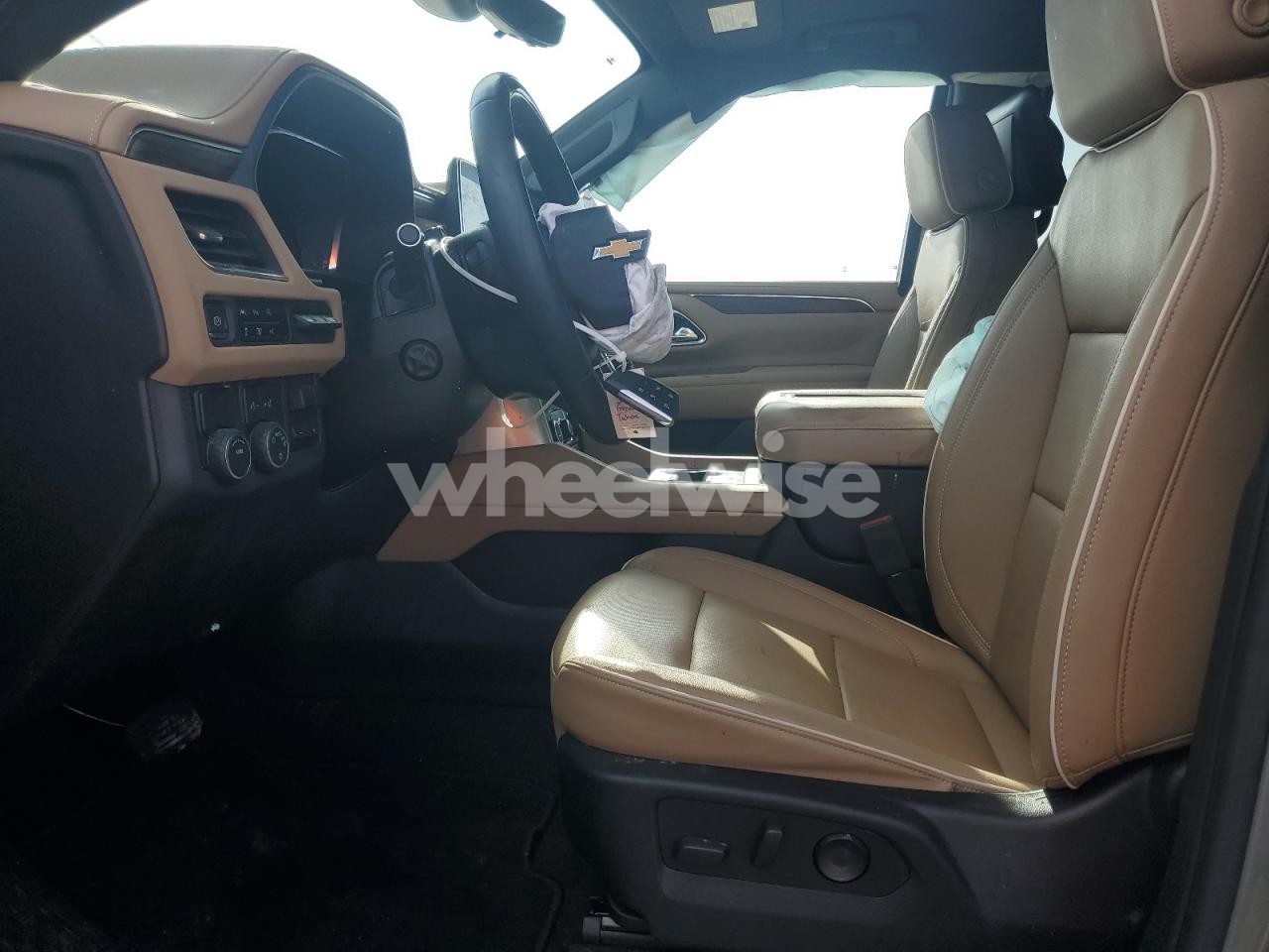 Photo 7 of 2023 CHEVROLET TAHOE C1500 PREMIER (VIN 1GNSCSKL1PR530932)