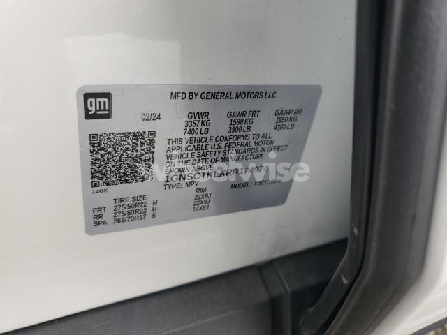 Photo 3 of 2024 CHEVROLET TAHOE C1500 HIGH COUNTRY (VIN 1GNSCTKLXRR174974)