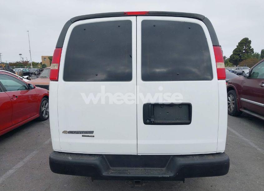Photo 16 of 2014 Chevrolet Express 1500 LS (VIN 1GNSGBF43E1184305)