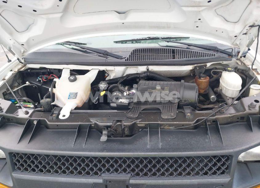 Photo 10 of 2014 Chevrolet Express 1500 LS (VIN 1GNSGBF44E1144623)