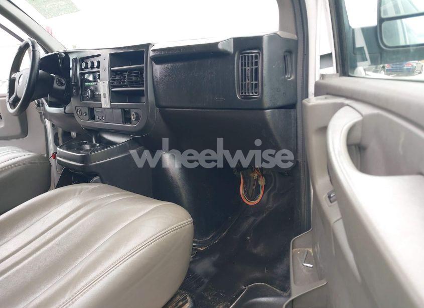 Photo 5 of 2014 Chevrolet Express 1500 LS (VIN 1GNSGBF44E1144623)