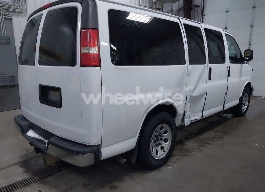 Photo 4 of 2011 Chevrolet Express 1500 LT (VIN 1GNSHCF44B1100037)