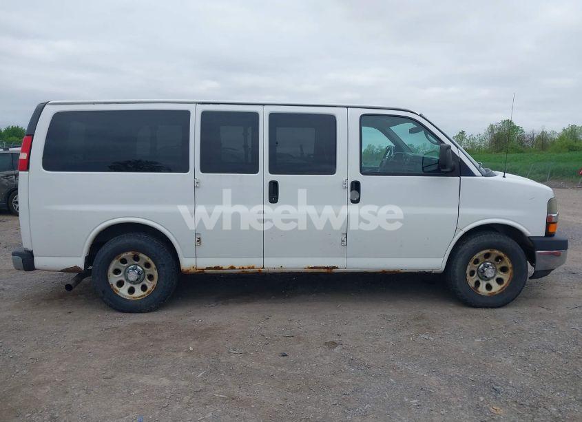 Photo 13 of 2014 Chevrolet Express 1500 LT (VIN 1GNSHCF45E1120480)