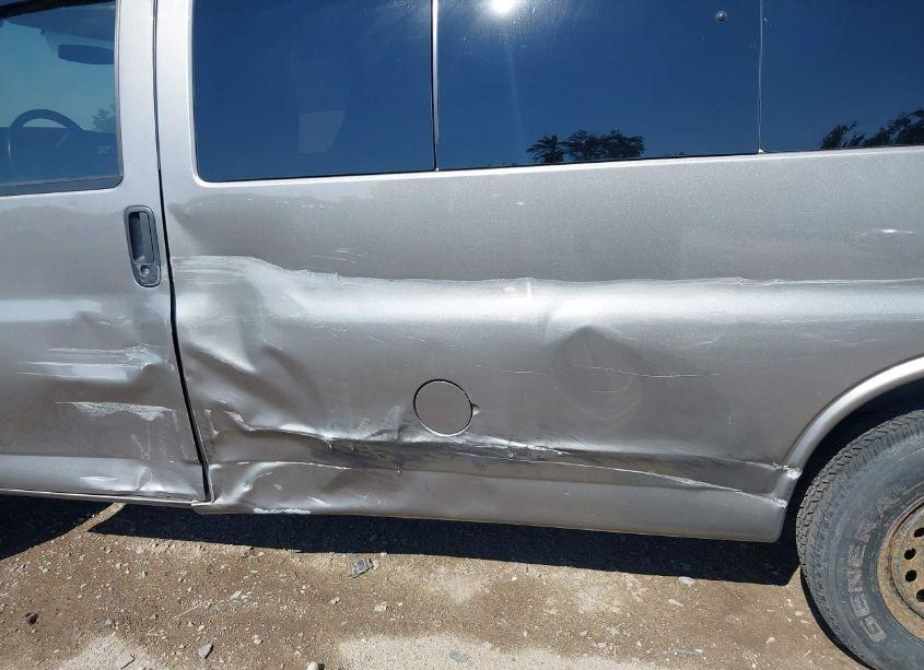 Photo 17 of 2013 Chevrolet Express 1500 LT (VIN 1GNSHCF49D1104216)