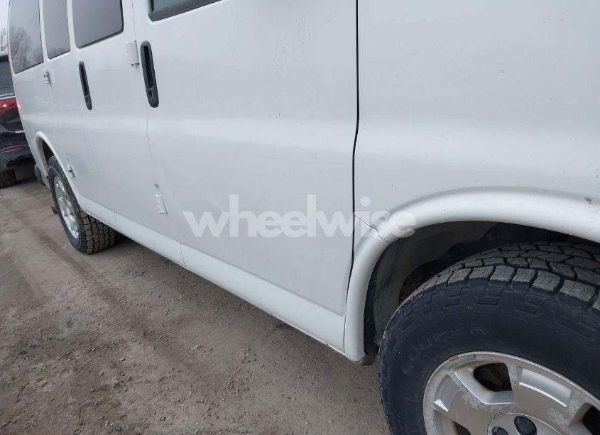 Photo 18 of 2013 Chevrolet Express 1500 LT (VIN 1GNSHCF49D1163878)