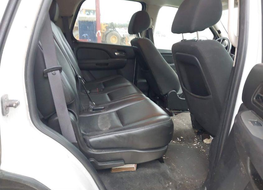 Photo 8 of 2011 Chevrolet Tahoe COMMERCIAL FLEET (VIN 1GNSK2E00BR287790)