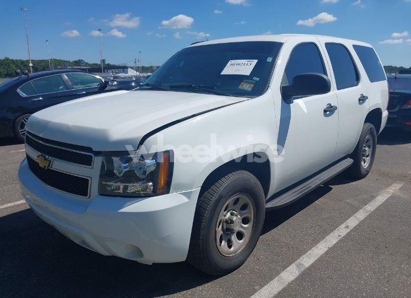 Photo 2 of 2013 Chevrolet Tahoe COMMERCIAL FLEET (VIN 1GNSK2E01DR268491)