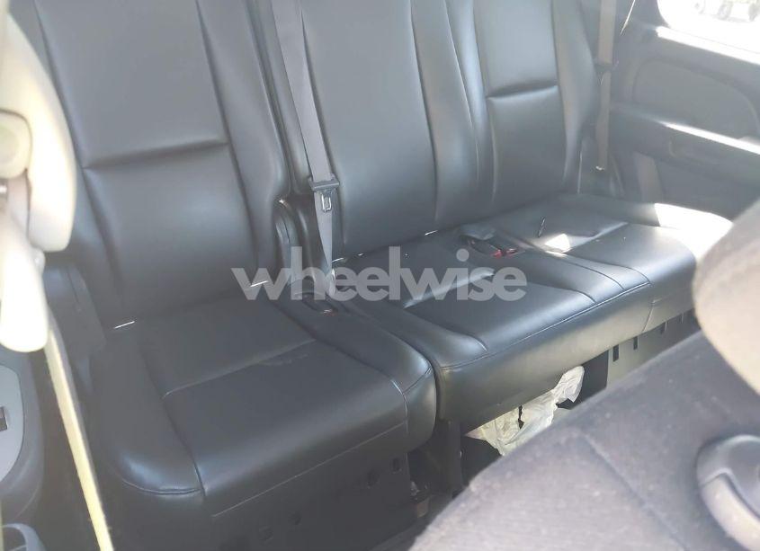 Photo 8 of 2013 Chevrolet Tahoe COMMERCIAL FLEET (VIN 1GNSK2E01DR268491)