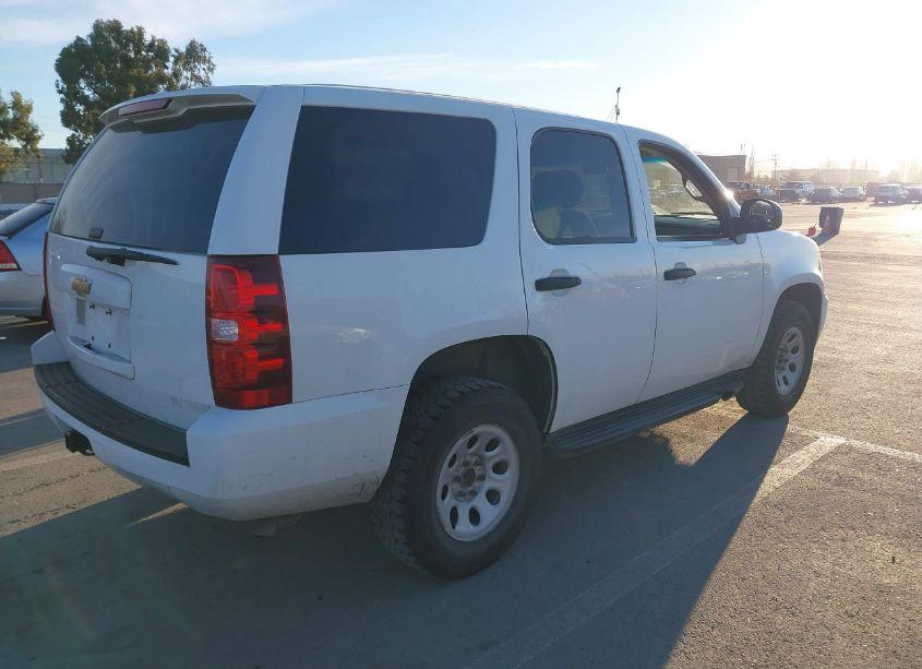 Photo 4 of 2013 Chevrolet Tahoe COMMERCIAL FLEET (VIN 1GNSK2E01DR335154)
