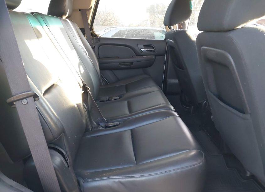 Photo 8 of 2013 Chevrolet Tahoe COMMERCIAL FLEET (VIN 1GNSK2E01DR335154)