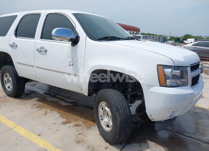 Photo 6 of 2012 Chevrolet Tahoe COMMERCIAL FLEET (VIN 1GNSK2E03CR162431)