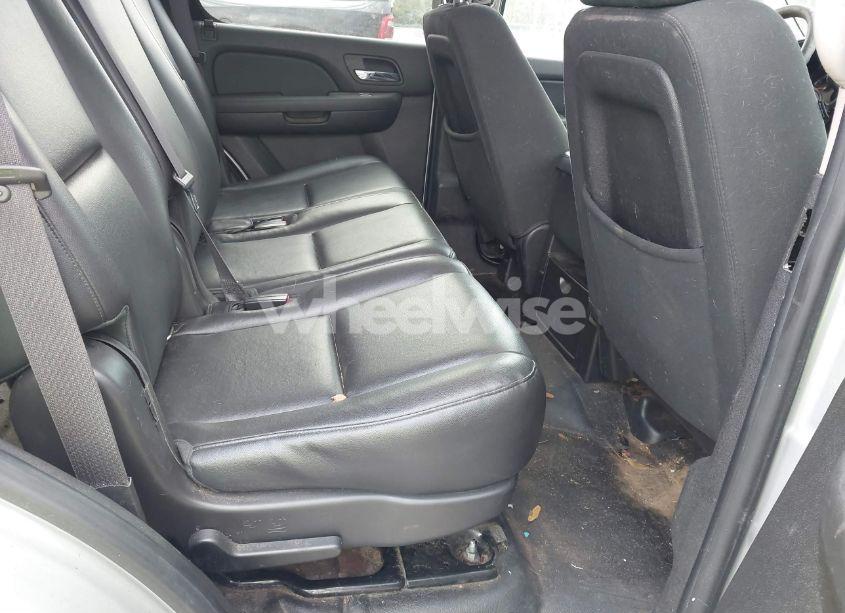 Photo 8 of 2012 Chevrolet Tahoe COMMERCIAL FLEET (VIN 1GNSK2E08CR274030)