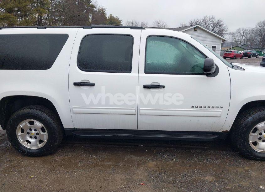 Photo 13 of 2012 Chevrolet Suburban 1500 COMMERCIAL FLEET (VIN 1GNSK5E77CR114350)