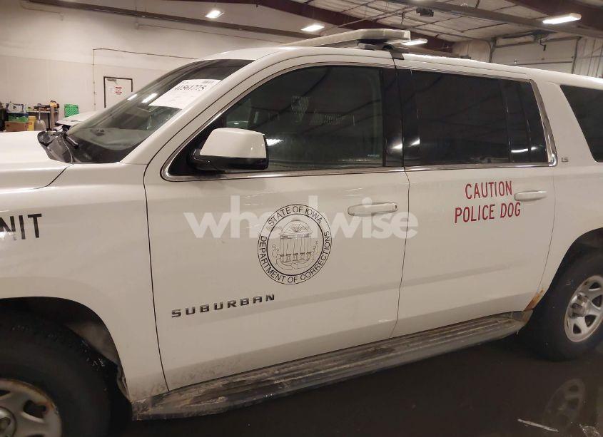 Photo 14 of 2015 Chevrolet Suburban 1500 COMMERCIAL FLEET (VIN 1GNSK5ECXFR166976)