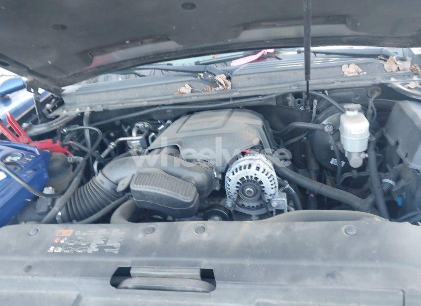 Photo 10 of 2014 Chevrolet Tahoe LS (VIN 1GNSKAE00ER162786)