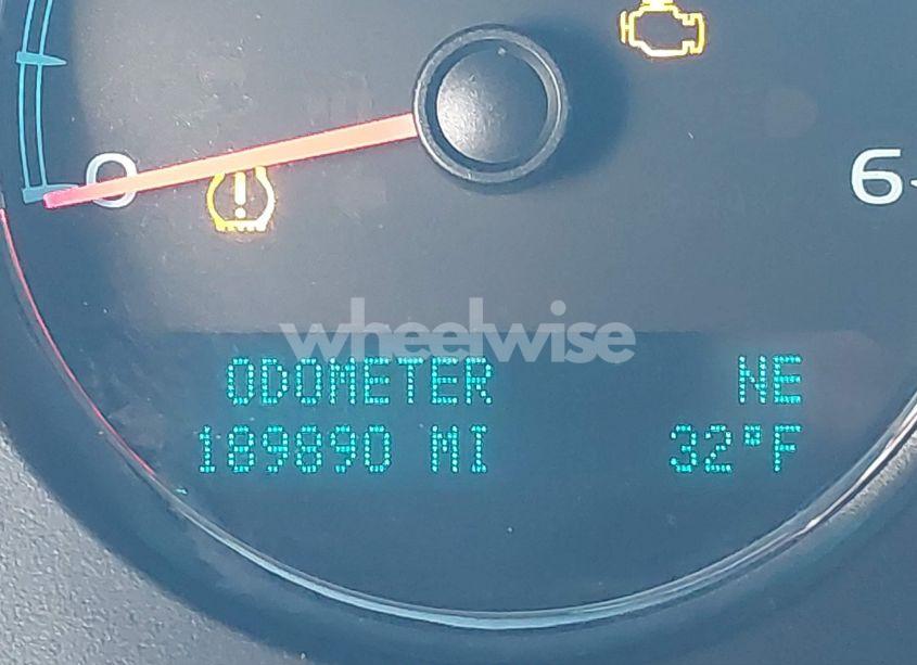 Photo 15 of 2014 Chevrolet Tahoe LS (VIN 1GNSKAE00ER162786)