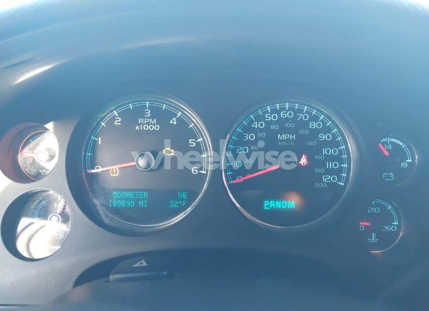 Photo 7 of 2014 Chevrolet Tahoe LS (VIN 1GNSKAE00ER162786)