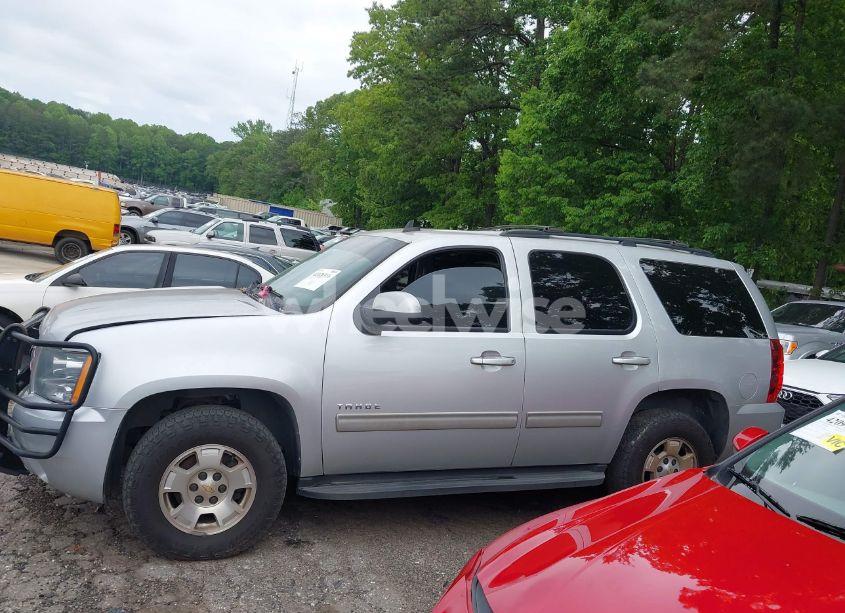 Photo 14 of 2014 Chevrolet Tahoe LS (VIN 1GNSKAE01ER160917)