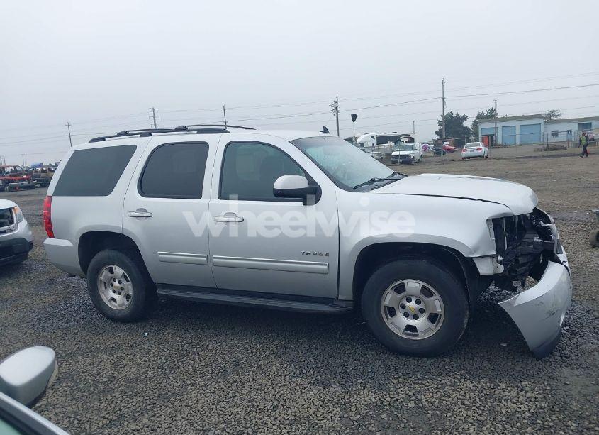 Photo 14 of 2011 Chevrolet Tahoe LS (VIN 1GNSKAE02BR321268)