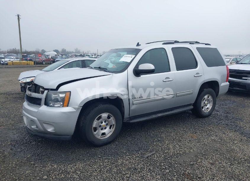 Photo 2 of 2011 Chevrolet Tahoe LS (VIN 1GNSKAE02BR321268)