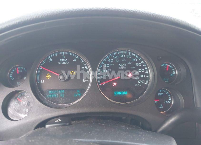 Photo 7 of 2011 Chevrolet Tahoe LS (VIN 1GNSKAE02BR321268)