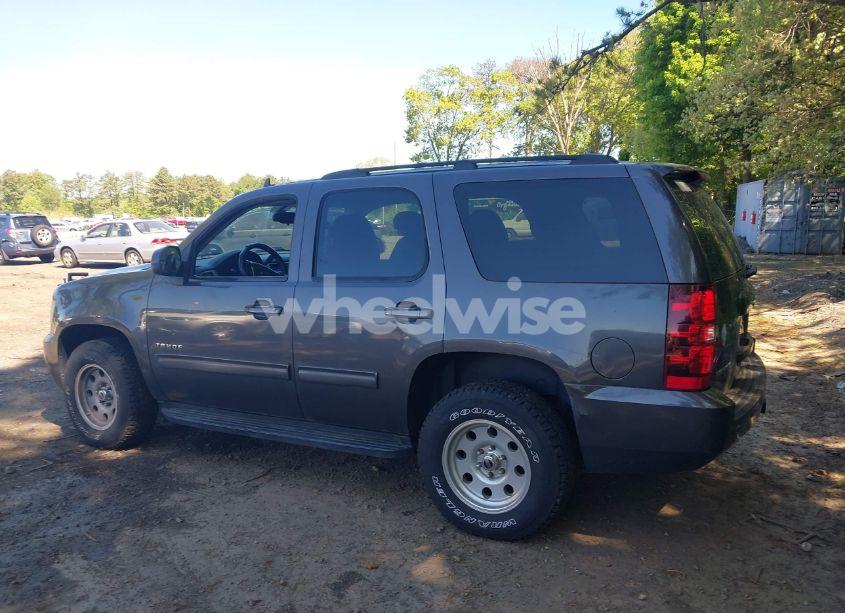 Photo 14 of 2011 Chevrolet Tahoe LS (VIN 1GNSKAE03BR105638)