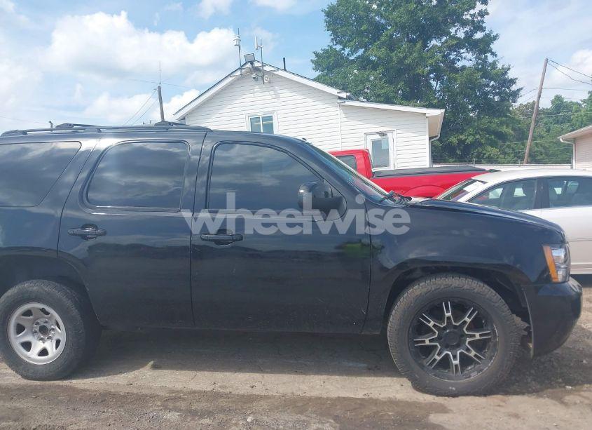 Photo 14 of 2012 Chevrolet Tahoe LS (VIN 1GNSKAE03CR161838)