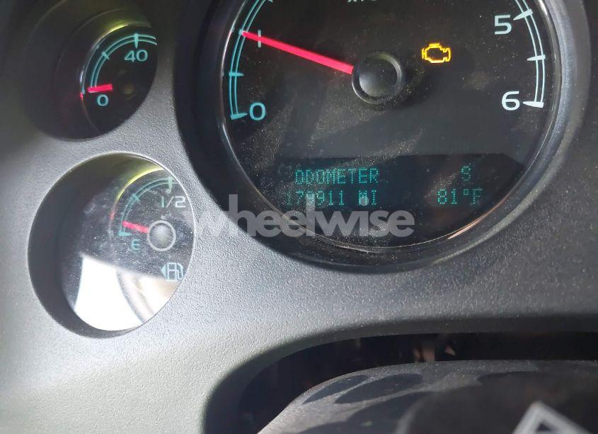 Photo 16 of 2012 Chevrolet Tahoe LS (VIN 1GNSKAE03CR161838)