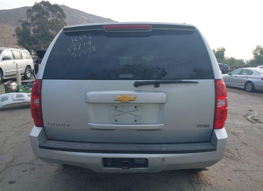 Photo 16 of 2012 Chevrolet Tahoe LS (VIN 1GNSKAE05CR301467)