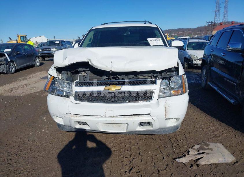 Photo 12 of 2013 Chevrolet Tahoe LS (VIN 1GNSKAE06DR187867)