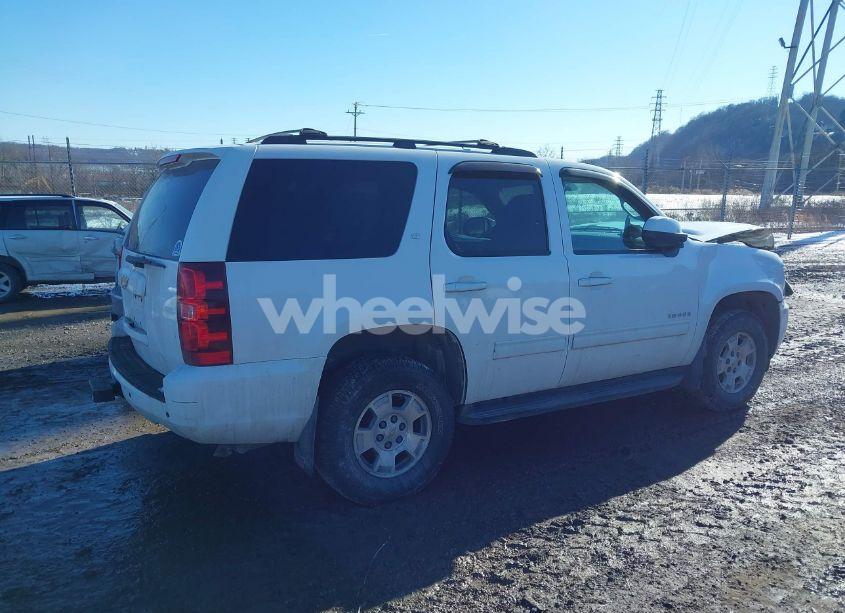 Photo 4 of 2013 Chevrolet Tahoe LS (VIN 1GNSKAE06DR187867)