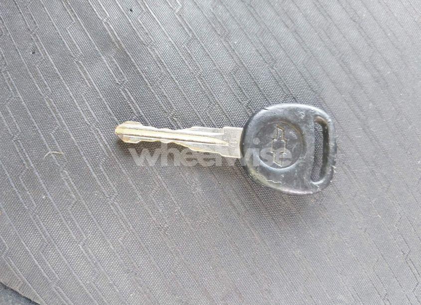 Photo 11 of 2011 Chevrolet Tahoe LS (VIN 1GNSKAE07BR100426)