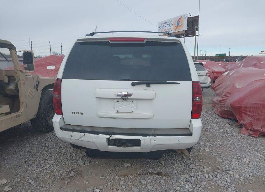 Photo 16 of 2011 Chevrolet Tahoe LS (VIN 1GNSKAE09BR102937)