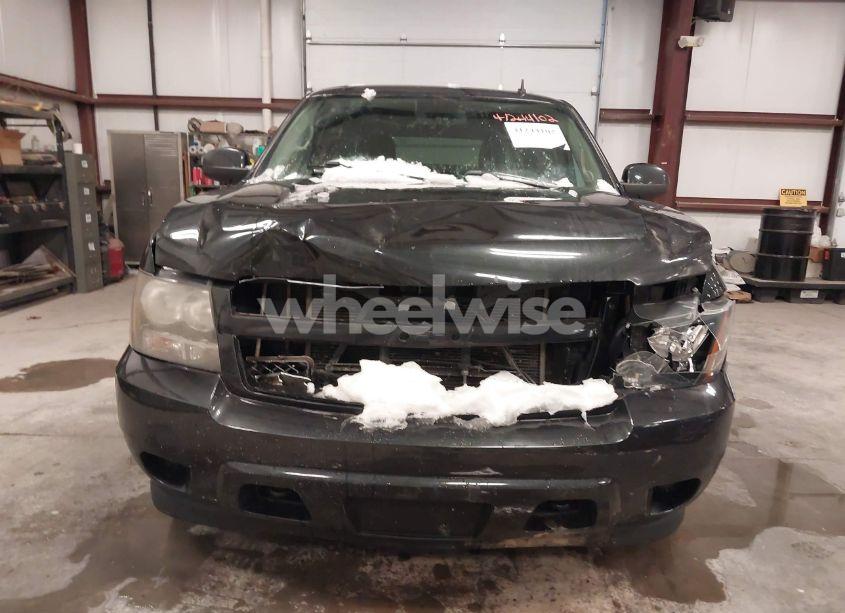 Photo 12 of 2011 Chevrolet Tahoe LS (VIN 1GNSKAE09BR338827)