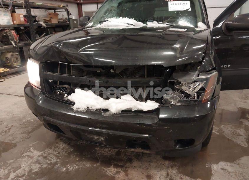 Photo 6 of 2011 Chevrolet Tahoe LS (VIN 1GNSKAE09BR338827)