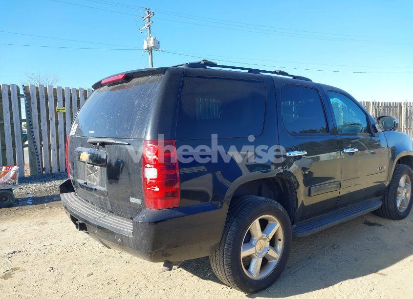 Photo 4 of 2012 Chevrolet Tahoe LS (VIN 1GNSKAE09CR257893)