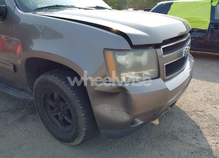 Photo 6 of 2011 Chevrolet Tahoe LS (VIN 1GNSKAE0XBR288603)