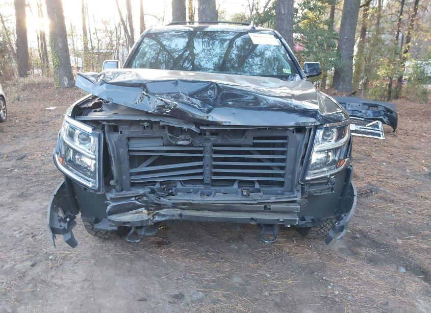 Photo 6 of 2018 Chevrolet Tahoe LS (VIN 1GNSKAKC0JR403674)