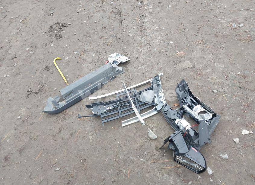 Photo 12 of 2020 Chevrolet Tahoe 4WD LS (VIN 1GNSKAKC1LR140064)