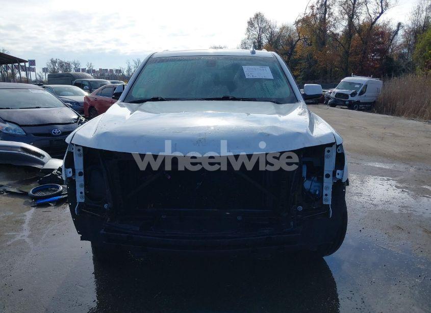 Photo 13 of 2016 Chevrolet Tahoe LS (VIN 1GNSKAKC2GR408884)