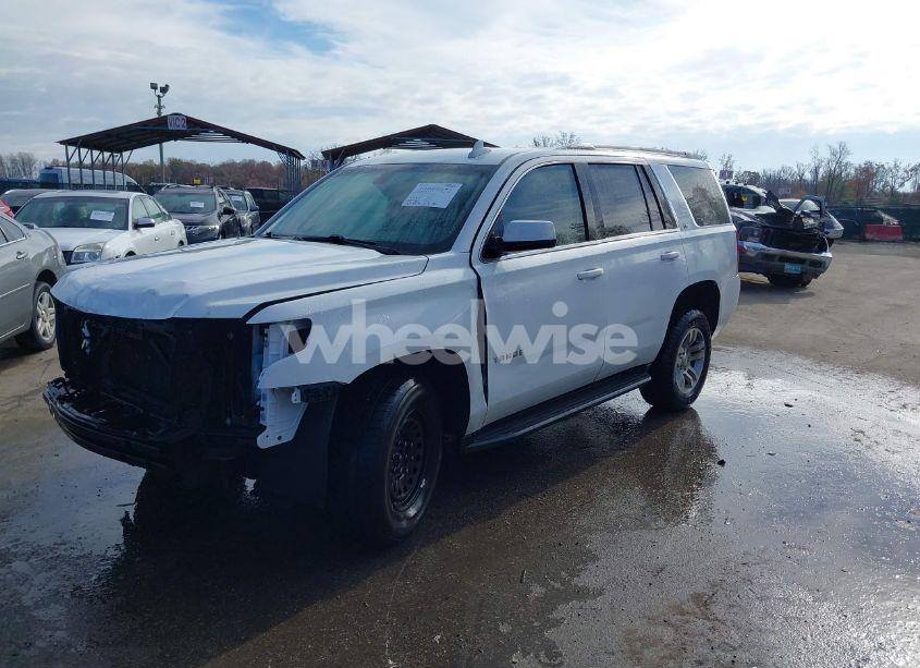 Photo 2 of 2016 Chevrolet Tahoe LS (VIN 1GNSKAKC2GR408884)