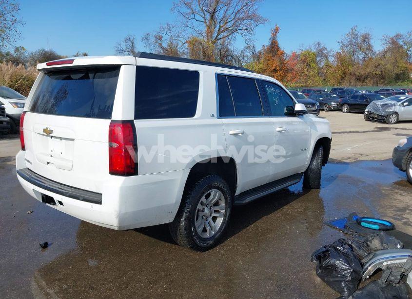 Photo 4 of 2016 Chevrolet Tahoe LS (VIN 1GNSKAKC2GR408884)