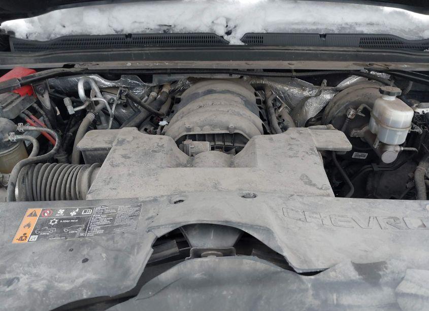 Photo 10 of 2018 Chevrolet Tahoe LS (VIN 1GNSKAKC2JR355479)